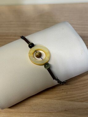 Hand Crafted Yellow and Olive Bead Ring Bracelet